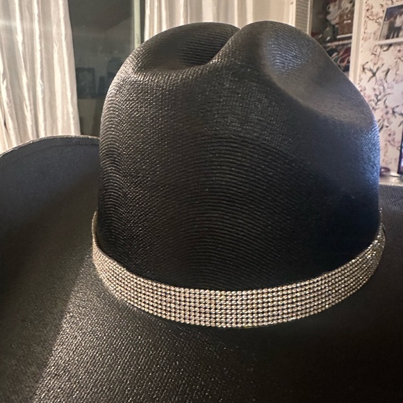 Flawed - black Rhinestone cowboy hat - Picture 4 of 7